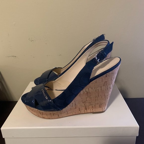 Coach Jessy Wedge - Picture 7 of 7